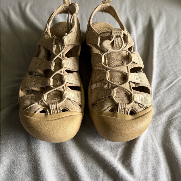 Keen Women's Beige Sandals - Picture 1 of 13